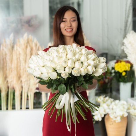 Букет из 101 белой голландской розы 60 см
